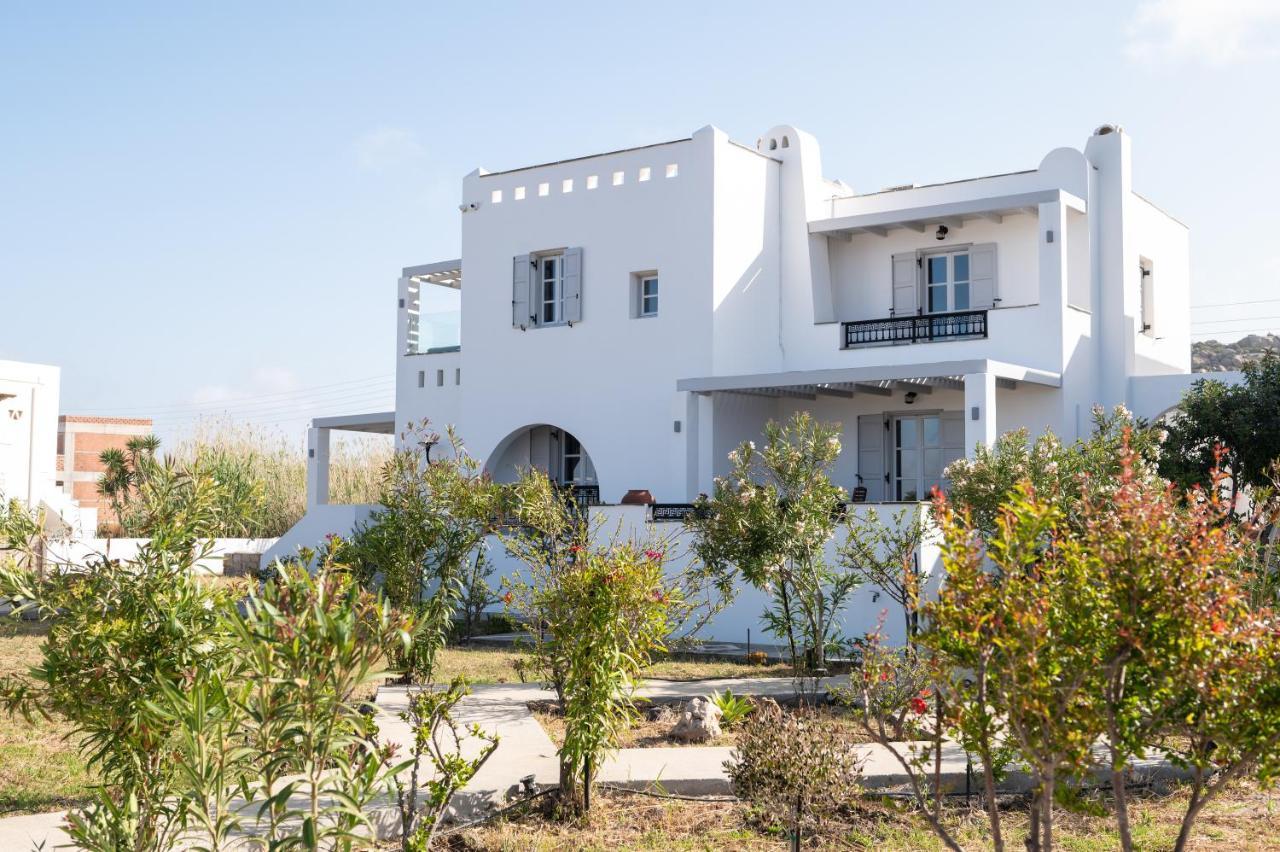 Sea Lilies Suites Plaka  Ngoại thất bức ảnh